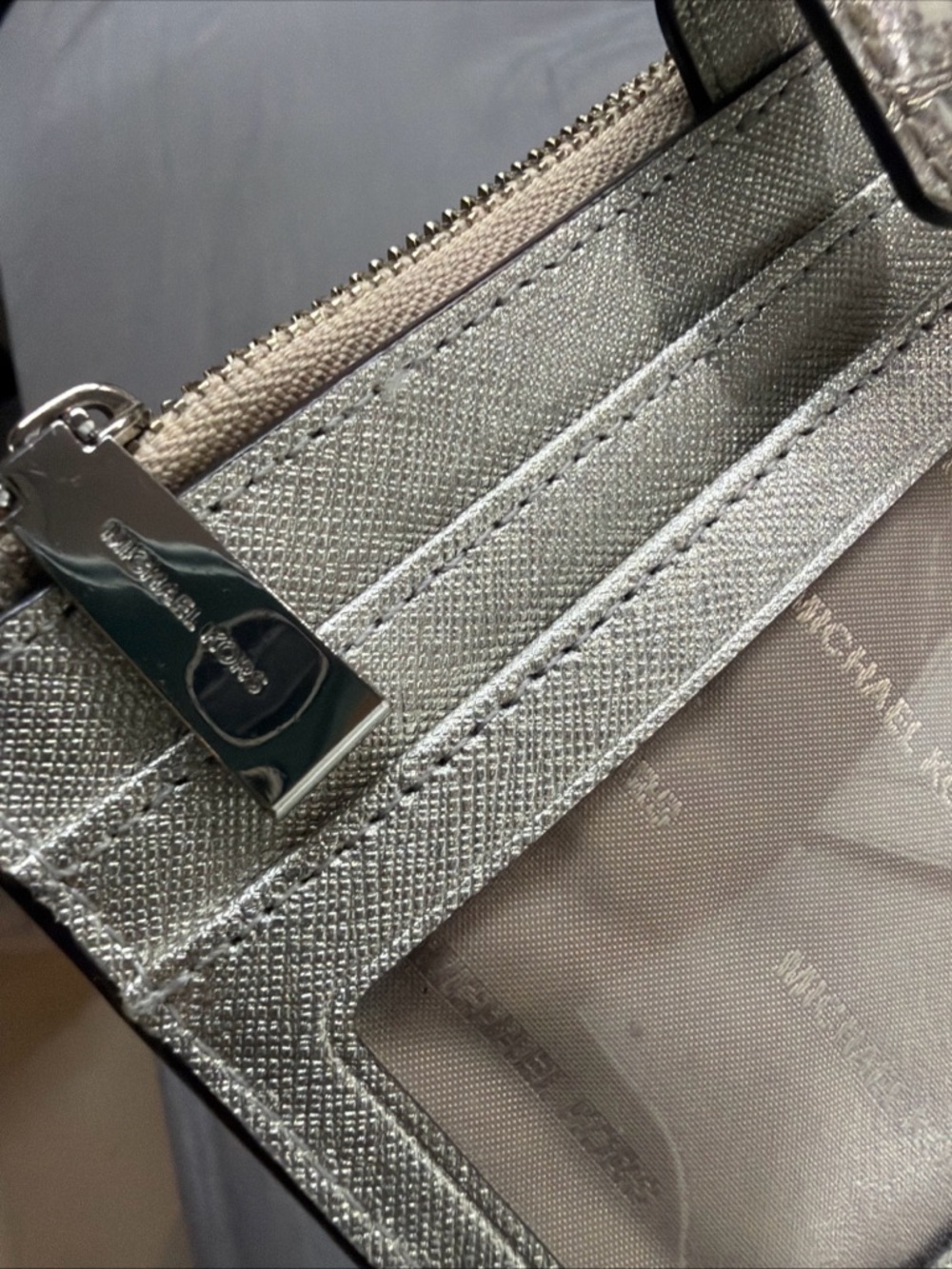 Michael Kors Metallic silver patent leather Croc-Embossed Zip Wallet clutch - Picture 4 of 16
